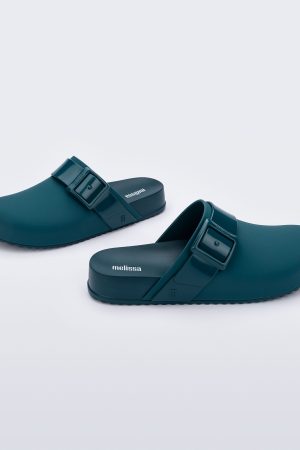 Cozy Clog