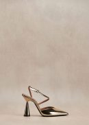 Arya Pumps