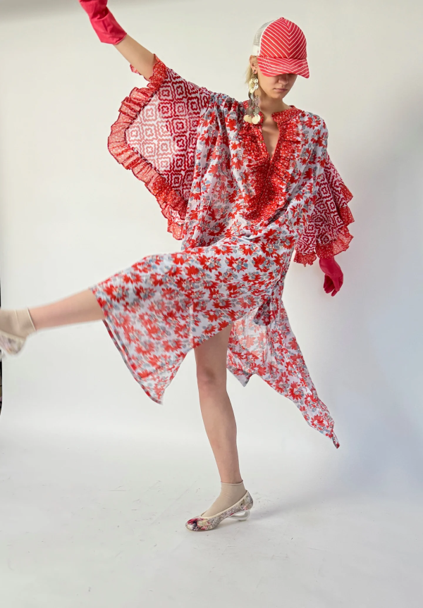 BUTTERFLY BATWING DRESS - Image 2