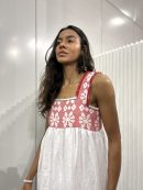 SLEEVELESS FLORA DRESS