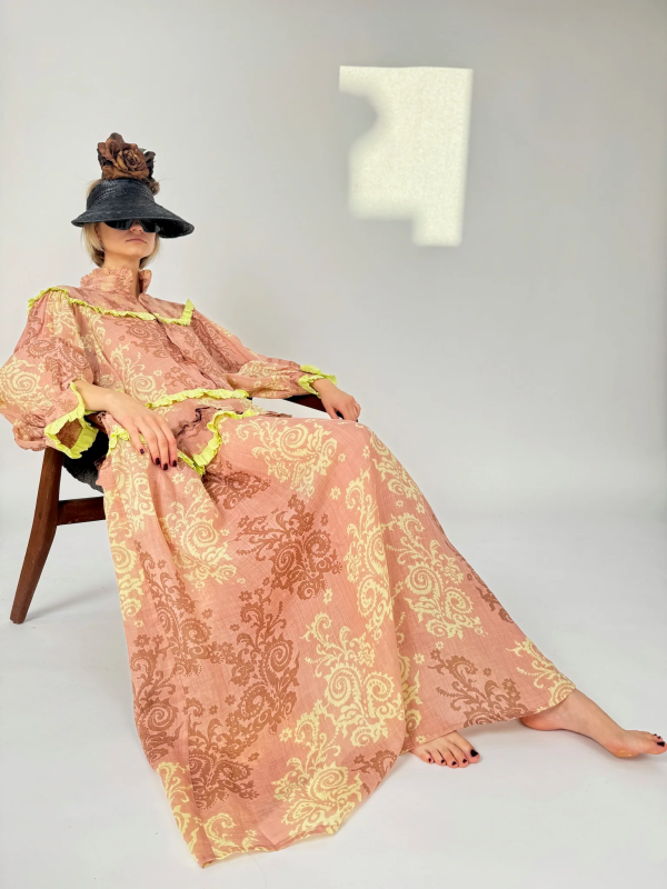 Queen Victoria Long - Image 2