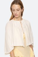 Delilah Cape