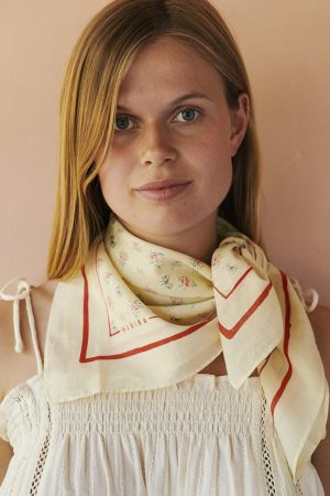 LITTLE BOW BANDANA