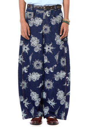 EMBROIDERED BARREL JEANS