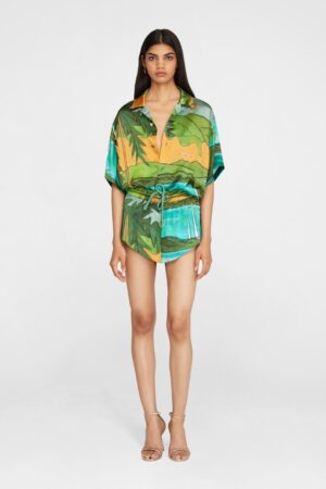 Magdalena Silk
Satin Short
Sleeve Shirt