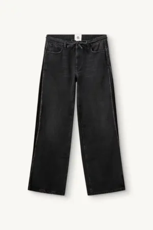 Darcy Barrel Jeans (Copy)