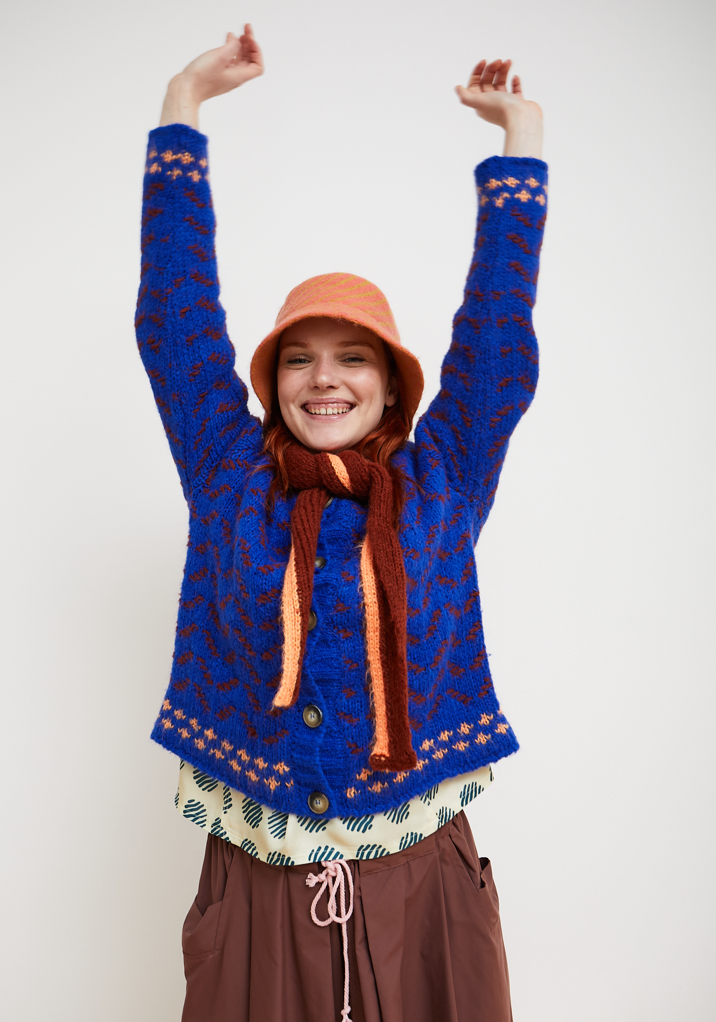 Darling Cardigan Blue - Image 4